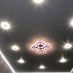 Тёмный потолок со световой линией по периметру, Покров